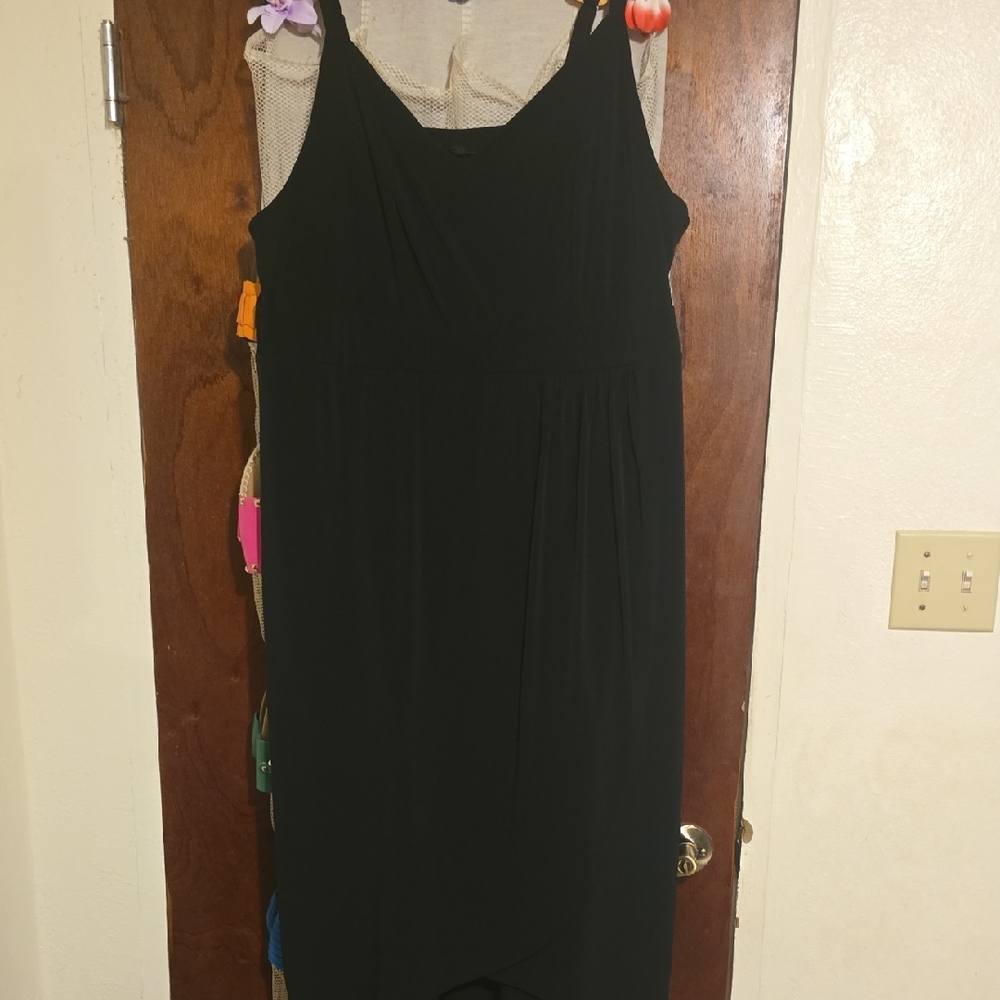 torrid Black Sleeveless V-Neck Maxi Dress